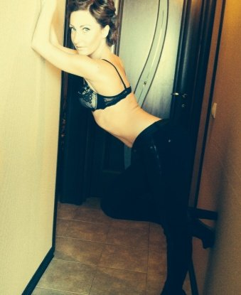 Анкета проститутки Уляна - город Вижница, 27 лет, №2912